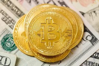探索数字货币排行榜前100强：比特币与以太坊的领军地位解析