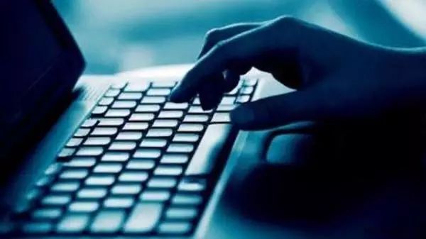 西安警方提示：伪造邮件诈骗外贸公司的新型电信网络犯罪手法