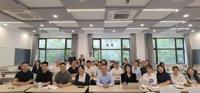 央行数字货币宏观影响_央行数字货币未来的发展趋势_央行数字货币（CBDC）的未来发展趋势与全球影响