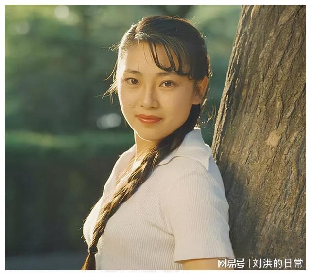 李连杰爱情观_李连杰在电影中的爱情故事_电影李连杰爱情故事中的歌曲