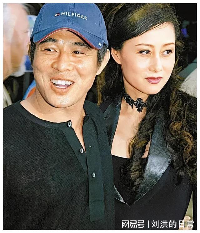 电影李连杰爱情故事中的歌曲_李连杰爱情观_李连杰在电影中的爱情故事