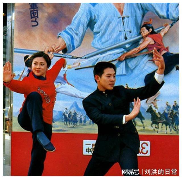 李连杰在电影中的爱情故事_李连杰爱情观_电影李连杰爱情故事中的歌曲