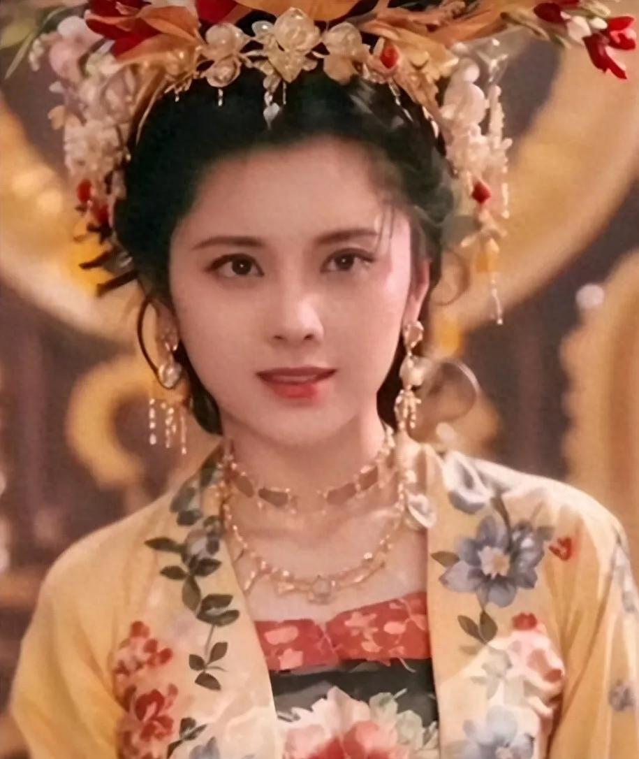 朱琳：72岁东方美人的传奇人生与爱情故事，教你如何追求梦想与珍惜爱