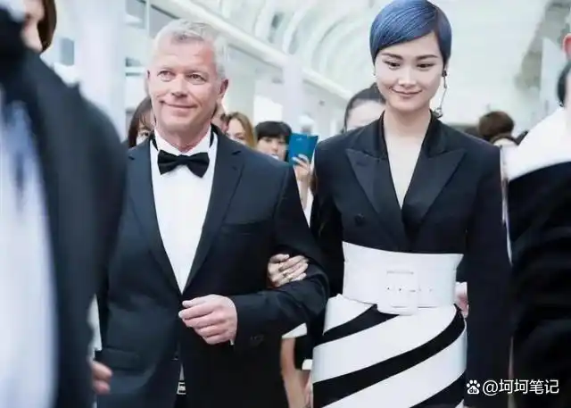 李宇春越来越像谁_李宇春_李宇春腾讯微博